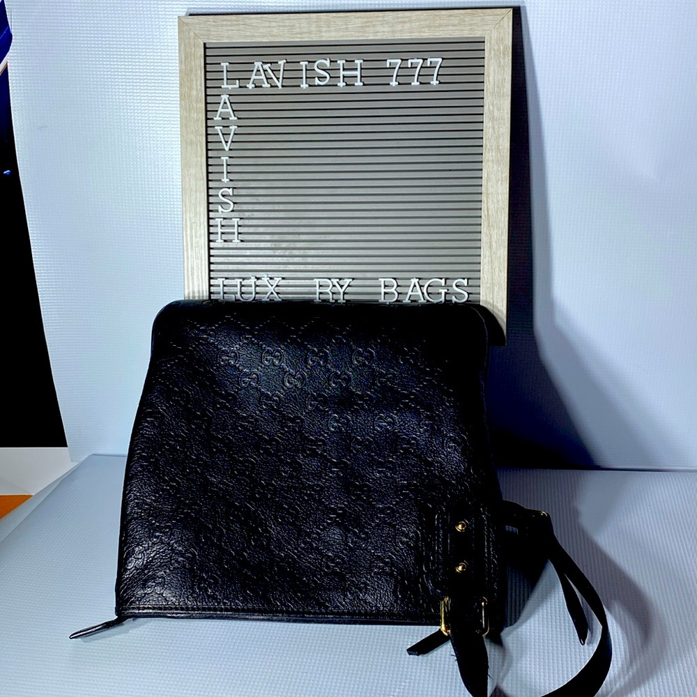 Gucci shoulder bag